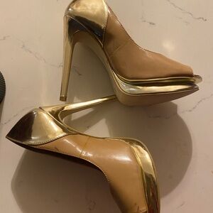 Cosmopolitan Metallic Gold and Tan Heels